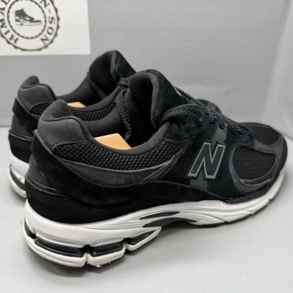 New Balance 2002R M2002RBK Triple Black Men’s Size 10 Lifestyle Running Shoes